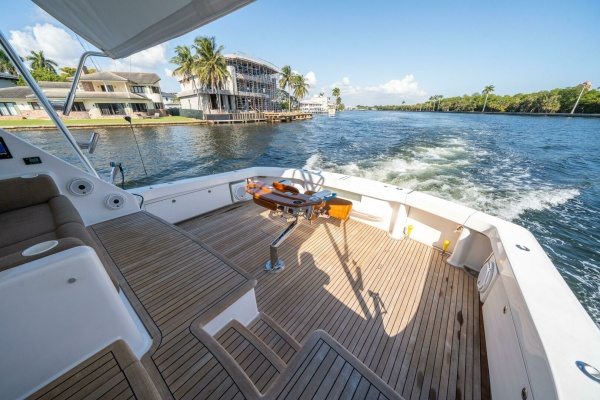 RUNNING OVER 68ft Viking Yacht For Sale