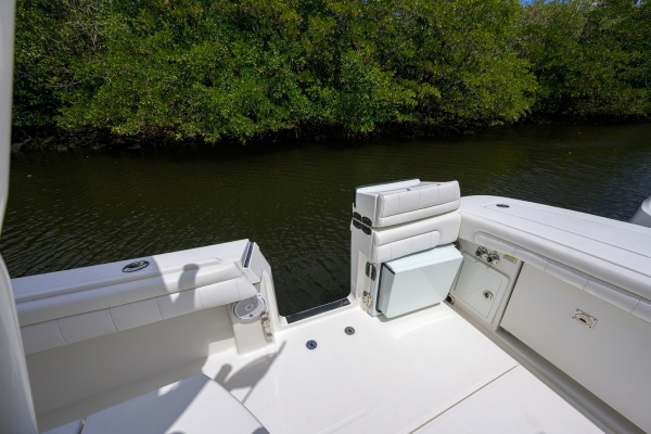 SWEET MELISSA 31ft Regulator Yacht For Sale