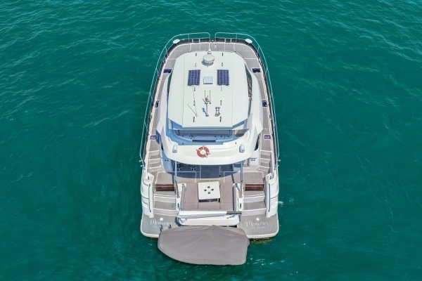 2021 Aquila 44