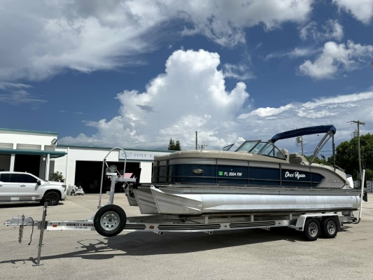 ONCE AGAIN 25ft Manitou Yacht For Sale