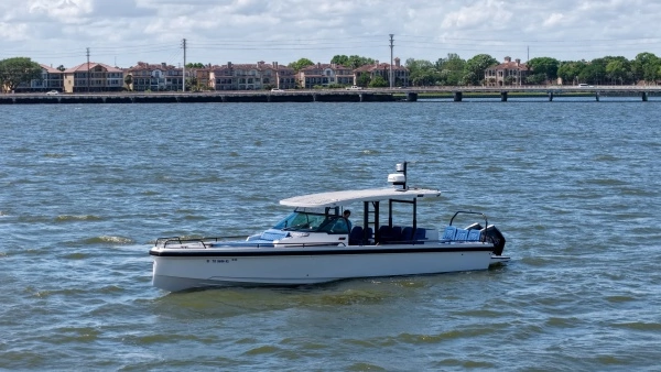 Axopar 37 Sun Top Yacht For Sale
