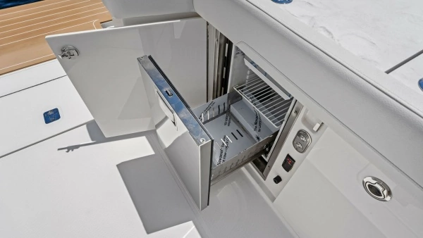 2025 Tiara Yachts 60