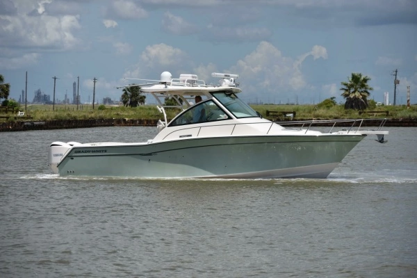 2016 Grady-White 33