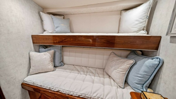 Damfino 46ft Viking Yacht For Sale