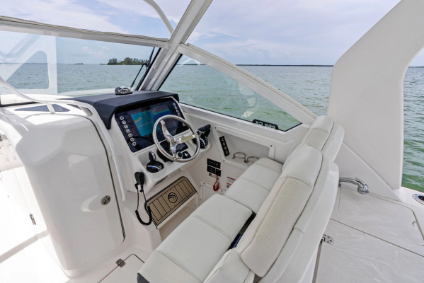 26ft Edgewater Yacht For Sale