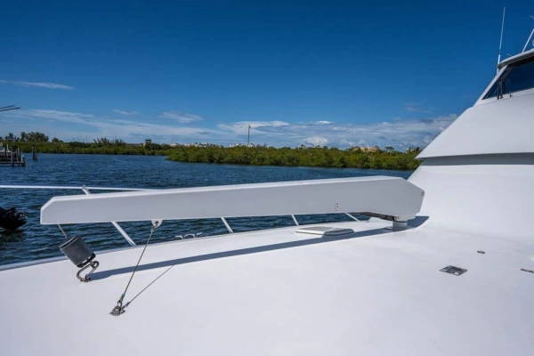 2004 Hatteras 60