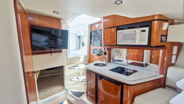 Photo of the 2008 Fountain 38 Sportfishing Cruiser "SWIFT SERENITY"