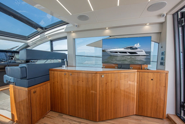 2019 Sunseeker 50