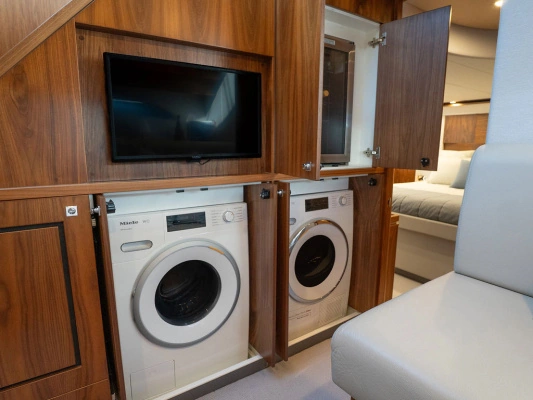 2023 Riviera 60