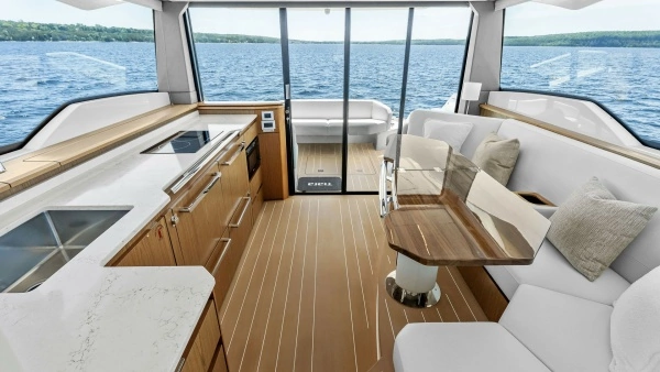 2025 Tiara Yachts 60