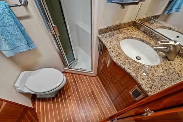 2008 Viking 64