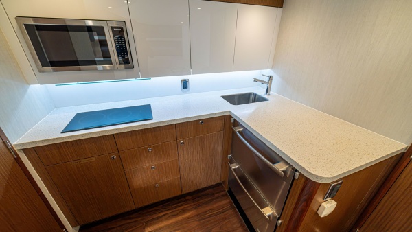 Knot Working 40ft Cabo Yacht For Sale