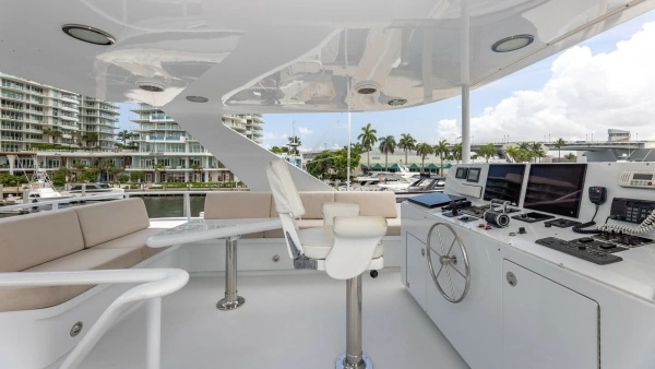 1998 Trinity Yachts 144