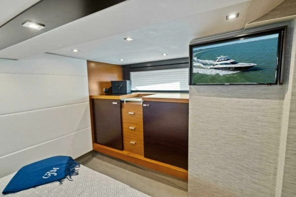 2016 Tiara Yachts 50