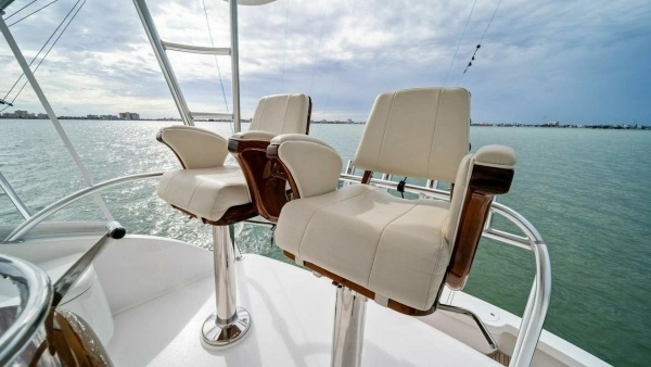 2021 Viking 46