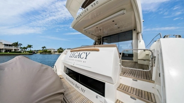 2015 Prestige 55