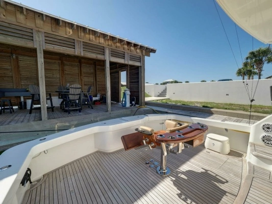 2017 Viking 52