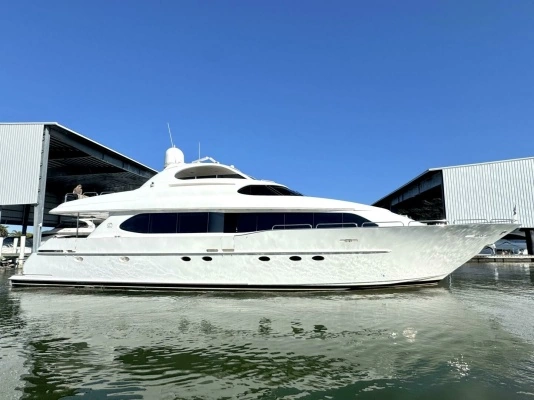 2001 Lazzara Yachts 94