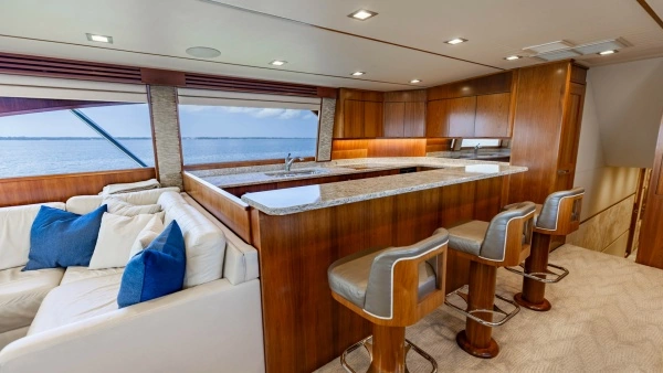 2016 Viking 80