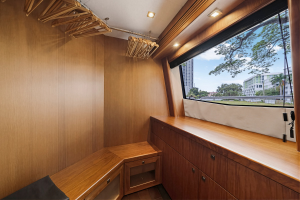 Deep Sea 112ft Sunseeker Yacht For Sale