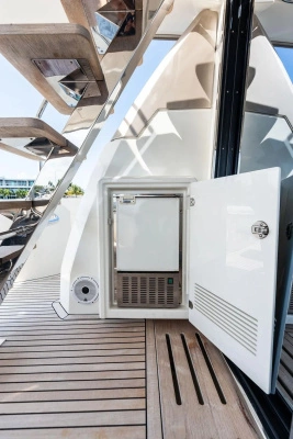 2018 Prestige 68