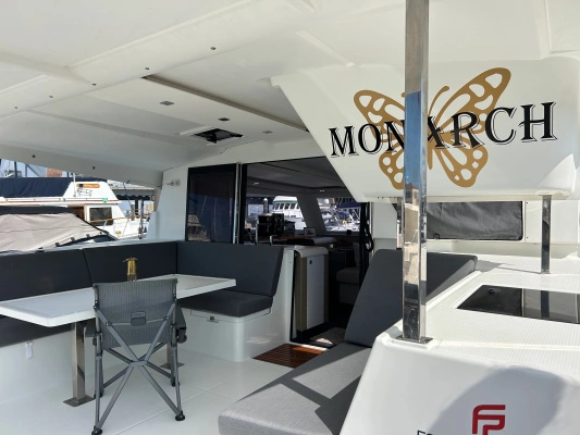Fountaine Pajot Isla 40 Yacht For Sale