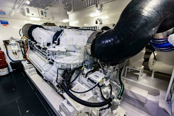 2020 Viking 72