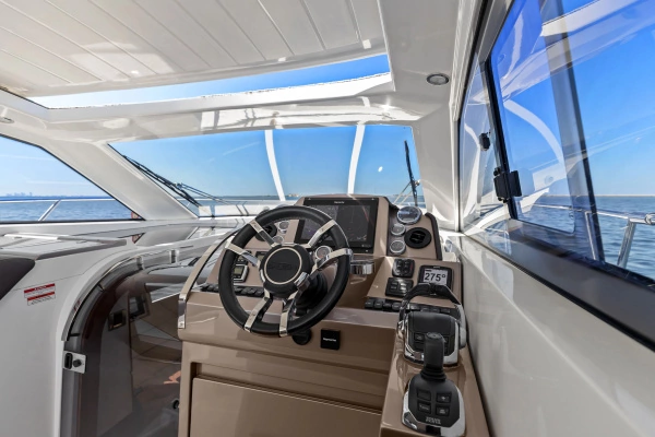 2017 Galeon 44
