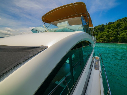 YOLO 50ft Fairline Yacht For Sale
