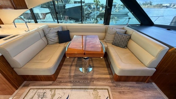 2021 Riviera 60