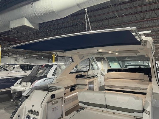 Formula 380 Super Sport Crossover I/O Yacht For Sale