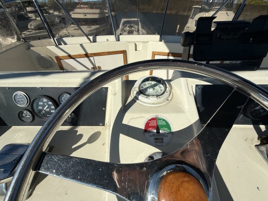 36ft Hatteras Yacht For Sale