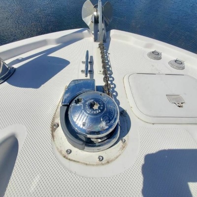 32ft Bayliner Yacht For Sale