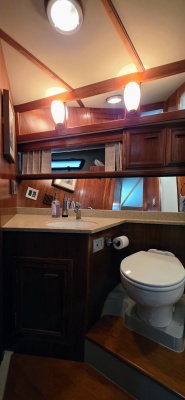 42ft Carver Yacht For Sale