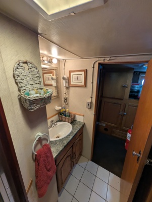 85ft Custom Yacht For Sale