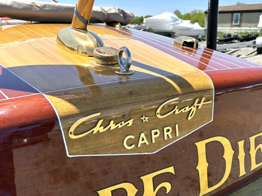 19ft Chris Craft Yacht For Sale