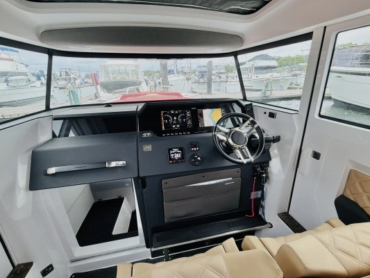Axopar 37 XC Yacht For Sale