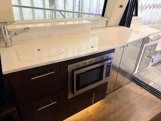 Regal 42 Grande Coupe Yacht For Sale
