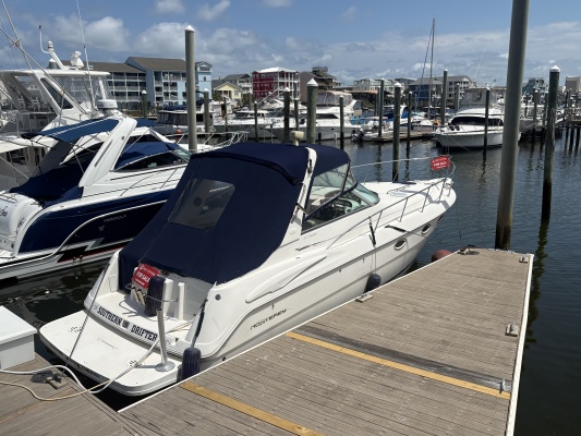 32ft Monterey Yacht For Sale