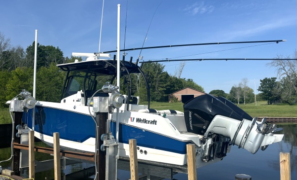 30ft Wellcraft Yacht For Sale