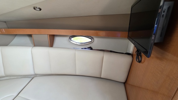 27ft Chaparral Yacht For Sale