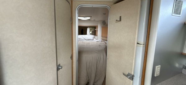 40ft Bayliner Yacht For Sale