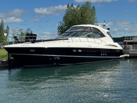 54FT (16.46M) CRUISERS YACHTS