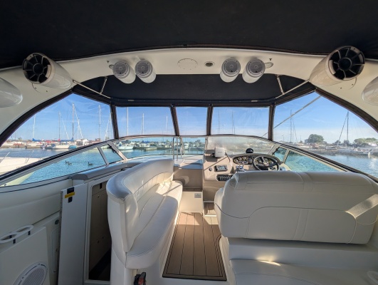 36ft Cruisers Yachts Yacht For Sale