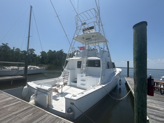 53ft Hatteras Yacht For Sale