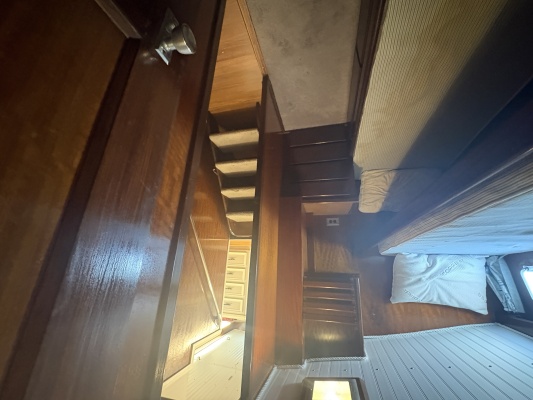 53ft Hatteras Yacht For Sale