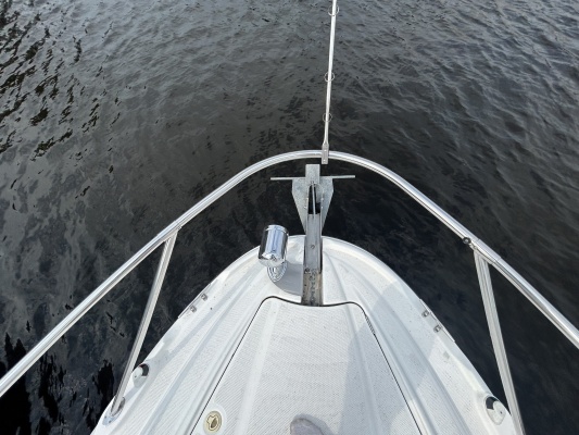 28ft Maxum Yacht For Sale