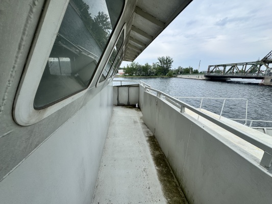 84ft Custom Yacht For Sale