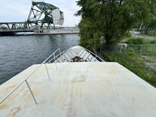 84ft Custom Yacht For Sale