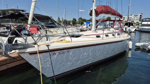 42ft Catalina Yacht For Sale